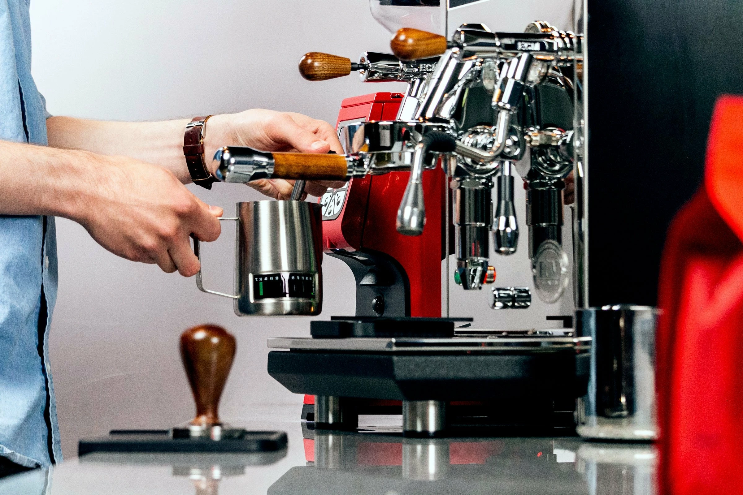 Rhino Coffee Gear Rhino Temperature Reading Milk Frothing Pitcher 9 Rhino Coffee Gear Rhino Temperature Reading Milk Frothing Pitcher